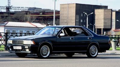 Автостекла Nissan Cedric Y31 c установкой в Москве